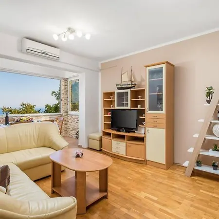 Apartment L&m